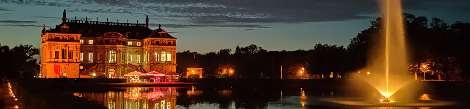 Palais_bei_Nacht zum Venusfest